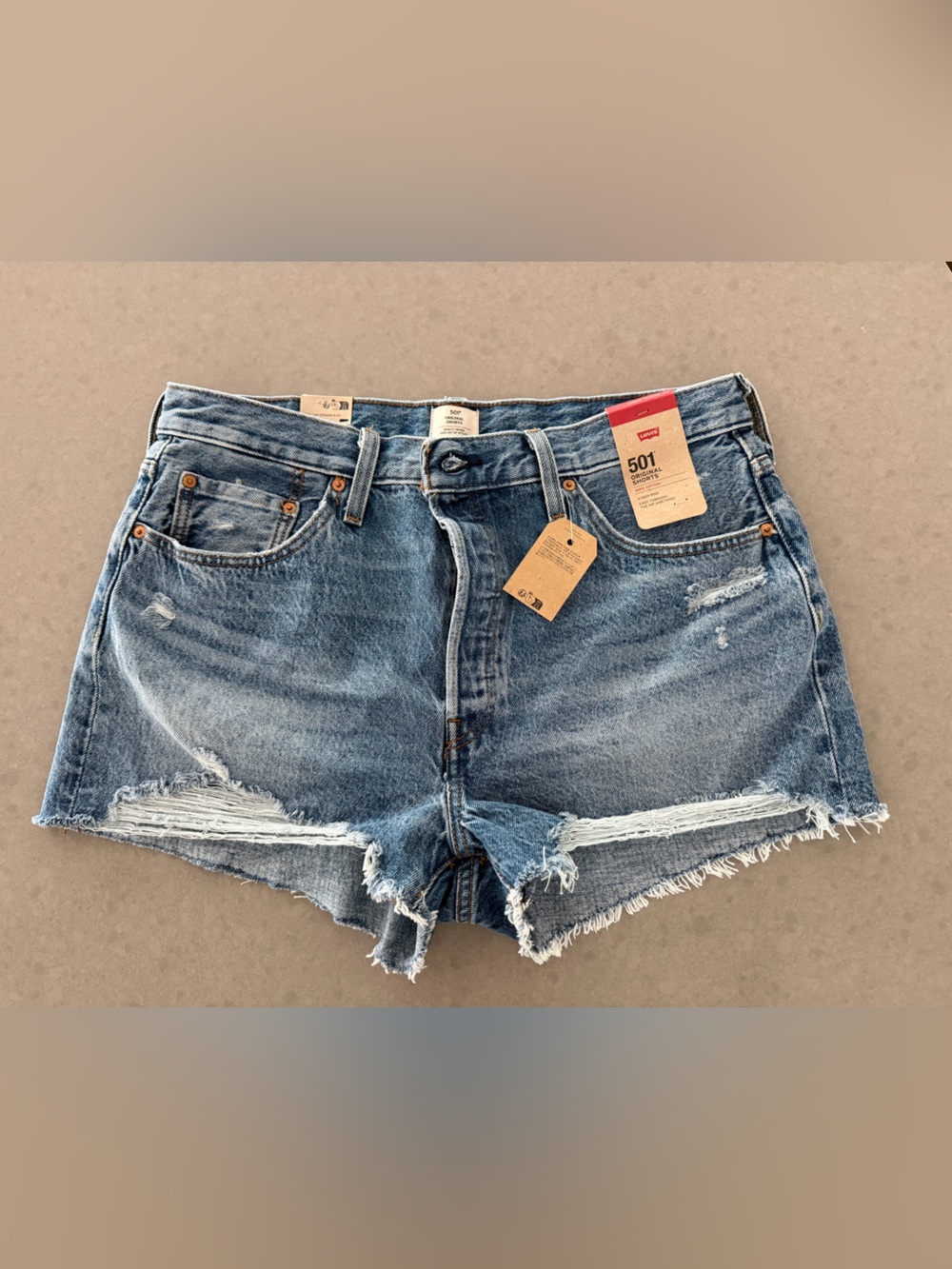 NWT Women’s 501 Levi’s Original Denim Cutoff Shorts